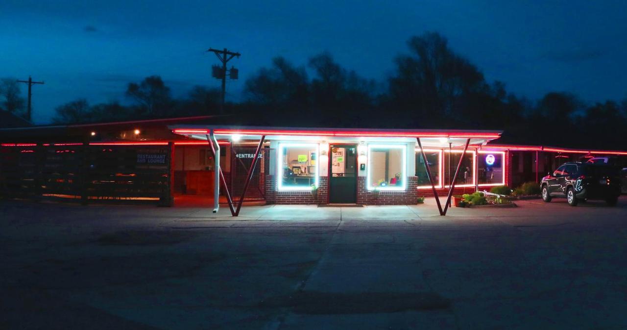 Raine Motel Valentine Εξωτερικό φωτογραφία